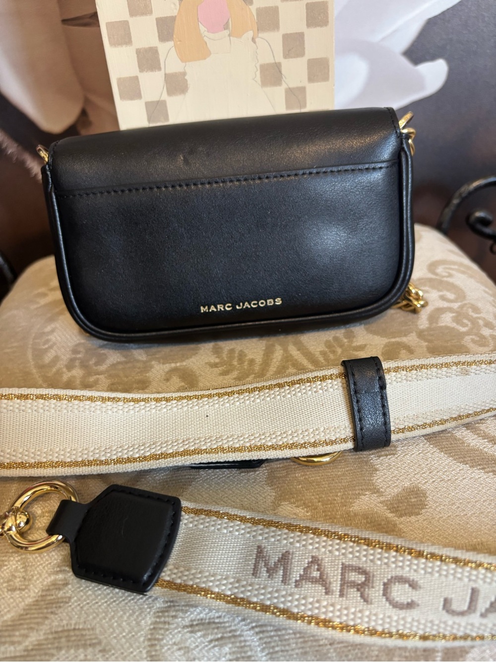 Marc Jacobs Black Leather Crossbody with Gold Chain and Branded Cream Strap - Picture 5 of 13